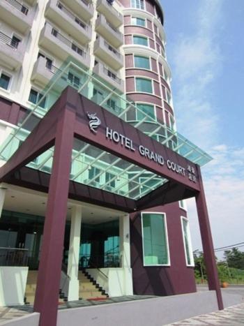 Grand Court Hotel Телук-Интан Экстерьер фото
